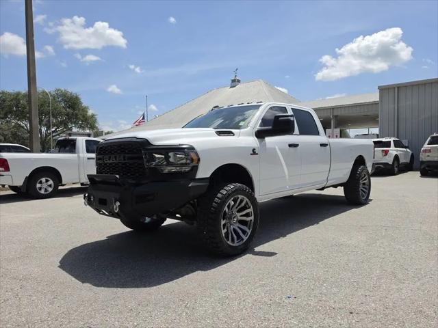 2024 Ram 3500 Tradesman Crew Cab 4x4 8 Box