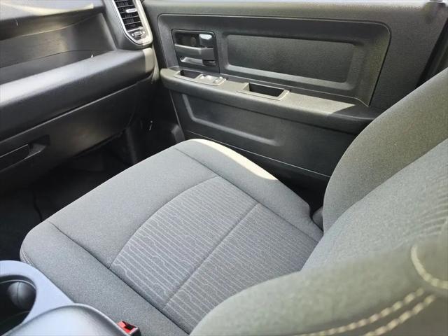 2024 Ram 3500 Tradesman Crew Cab 4x4 8 Box