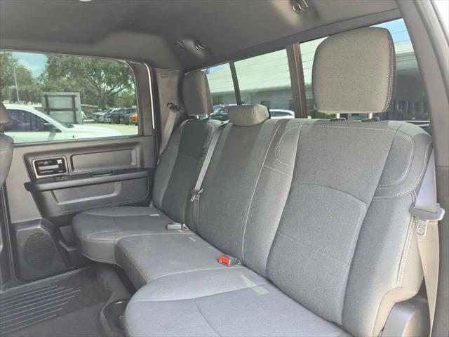2024 Ram 3500 Tradesman Crew Cab 4x4 8 Box