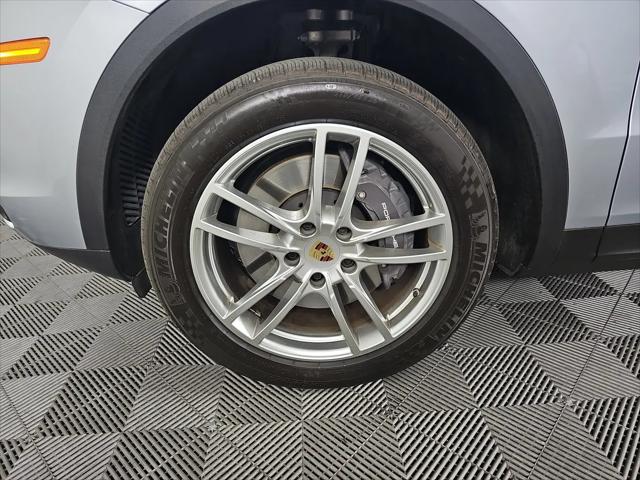 2023 Porsche Cayenne Cayenne