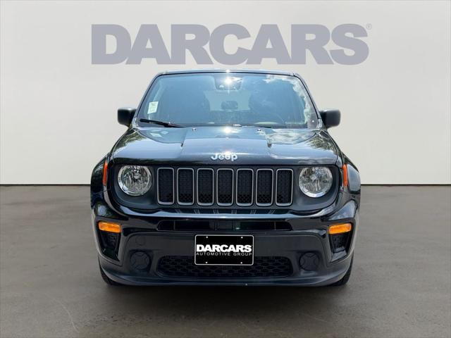 2023 Jeep Renegade Latitude 4x4 2023 Jeep Renegade Latitude 4x4