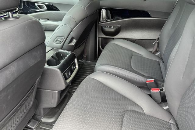 2025 Kia Carnival MPV SX Prestige