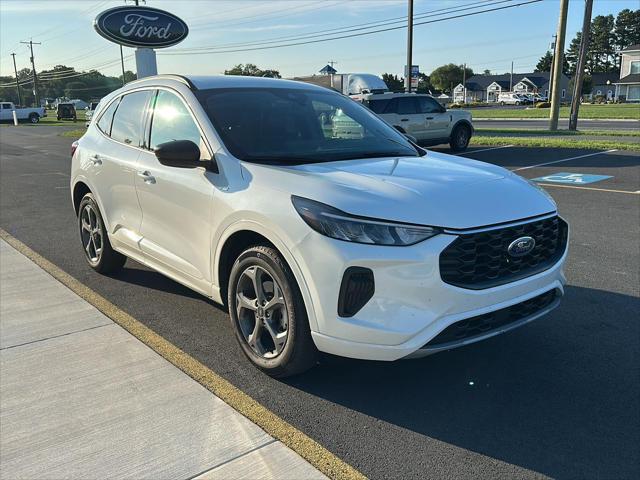 2023 Ford Escape ST-Line 2023 Ford Escape ST-Line
