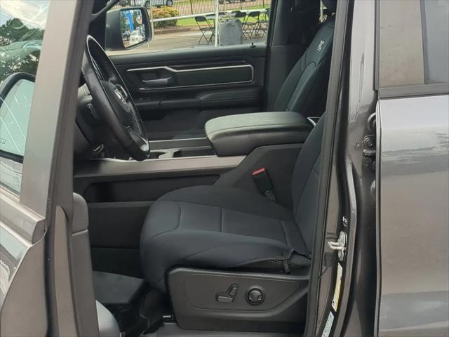 2022 Ram 1500 Big Horn Crew Cab 4x4 57 Box