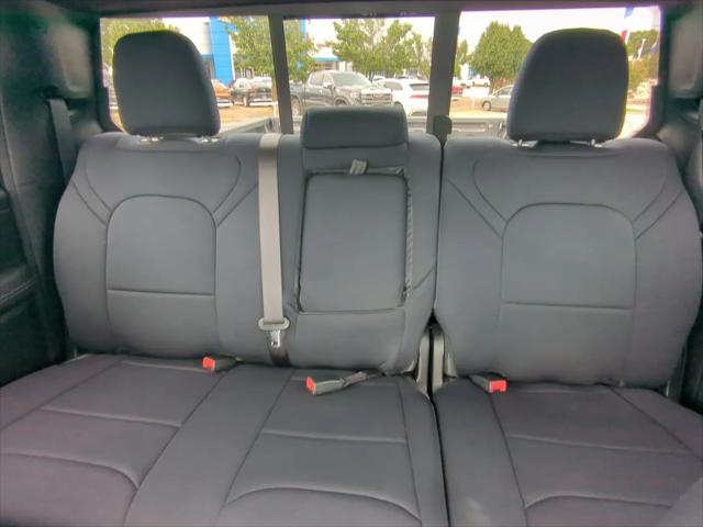 2022 Ram 1500 Big Horn Crew Cab 4x4 57 Box