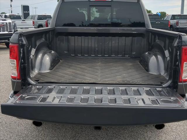 2022 Ram 1500 Big Horn Crew Cab 4x4 57 Box