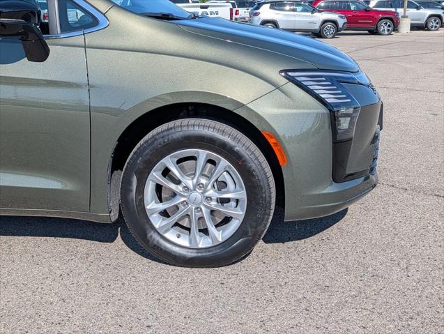 2027 Chrysler Pacifica PACIFICA SELECT AWD