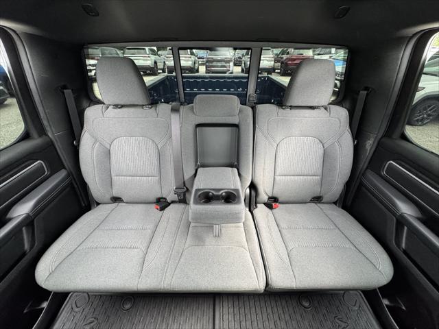2023 Ram 1500 Big Horn Crew Cab 4x4 6'4" Box
