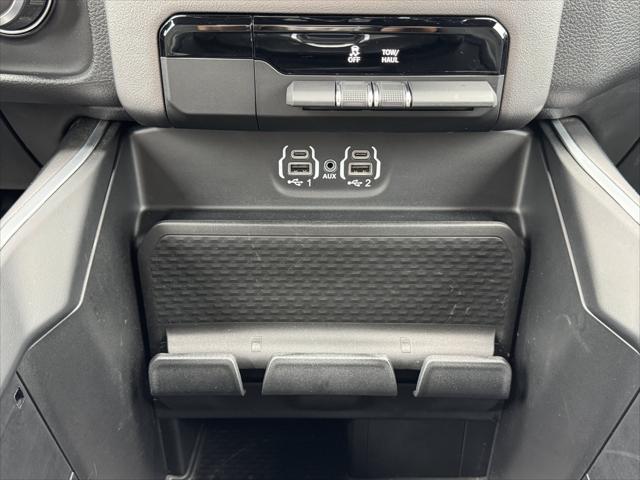 2023 Ram 1500 Big Horn Crew Cab 4x4 6'4" Box