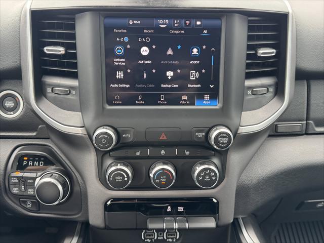 2023 Ram 1500 Big Horn Crew Cab 4x4 6'4" Box