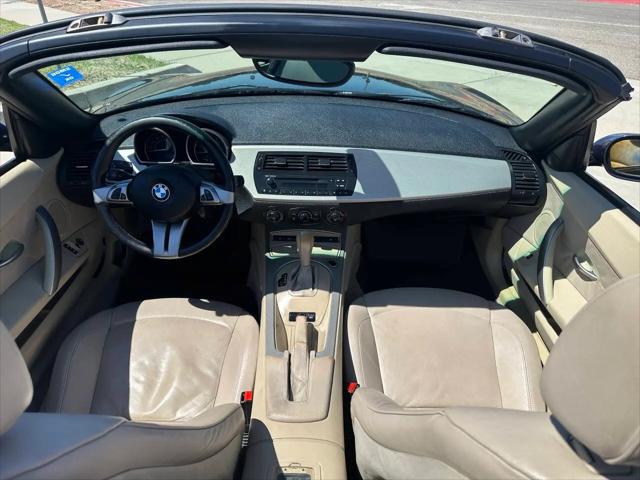 2005 BMW Z4 2.5i