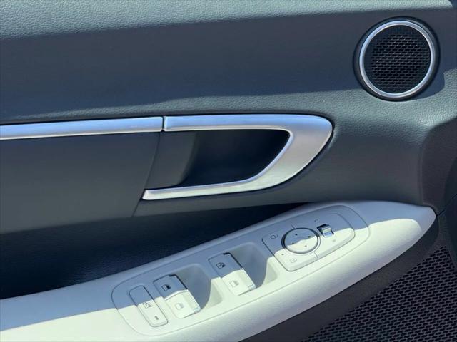 2021 Hyundai Sonata Hybrid Blue