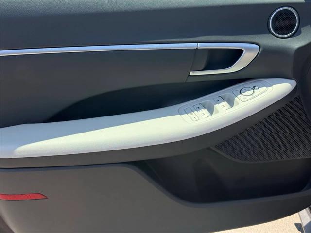 2021 Hyundai Sonata Hybrid Blue