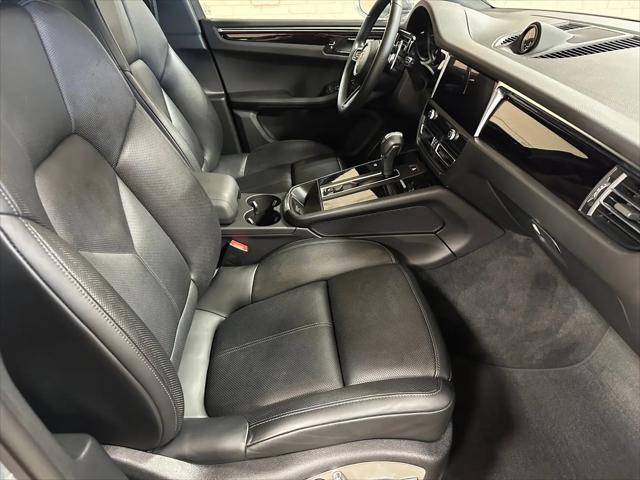 2024 Porsche Macan T
