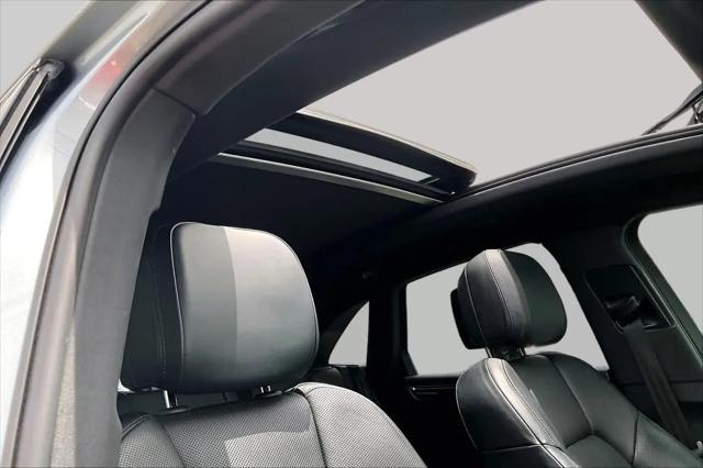 2021 Porsche Macan Macan