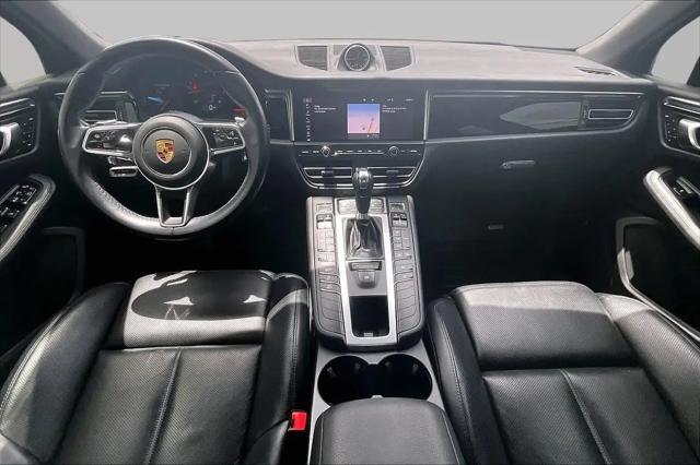 2021 Porsche Macan Macan
