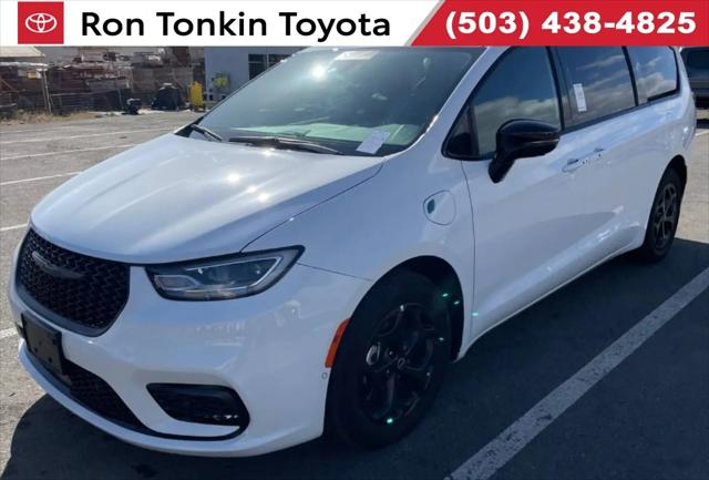 2025 Chrysler Pacifica Hybrid Premiuim S Appearance Package for sale in Portland, OR