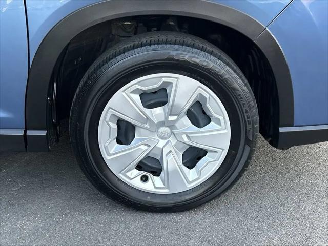 2023 Subaru Forester Base