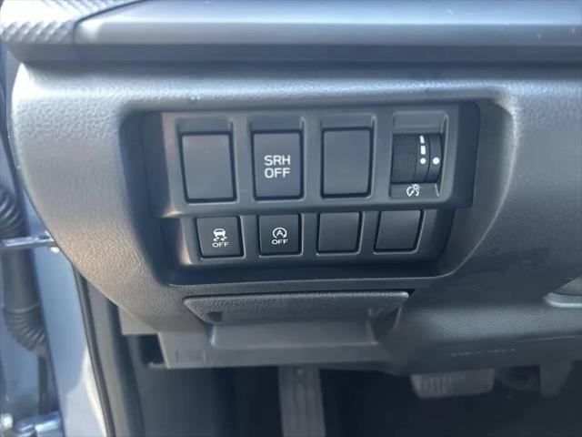 2023 Subaru Forester Base