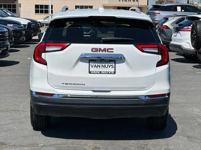 2024 GMC Terrain FWD SLT