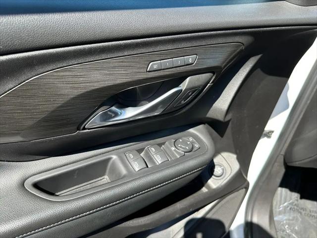 2024 GMC Terrain FWD SLT
