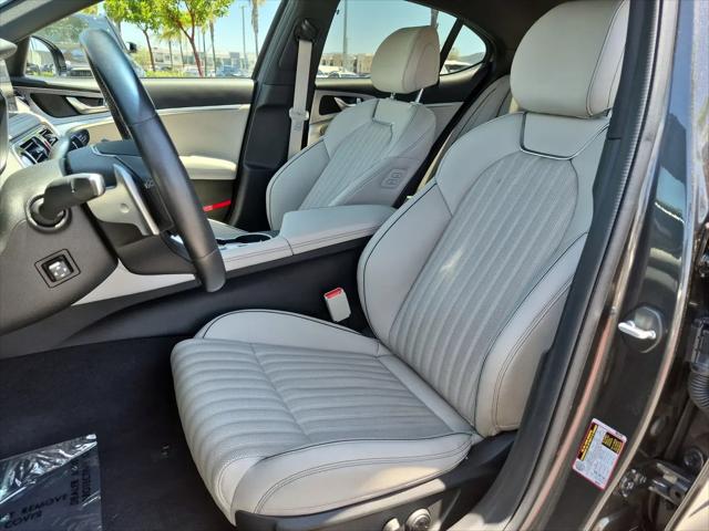 2023 Genesis G70 2.0T RWD
