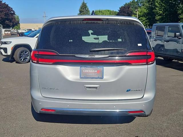 2023 Chrysler Pacifica Hybrid Touring L