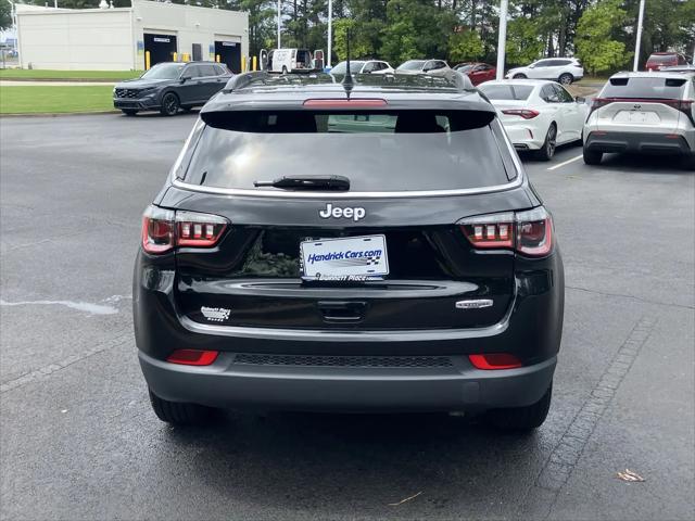 2022 Jeep Compass Latitude FWD