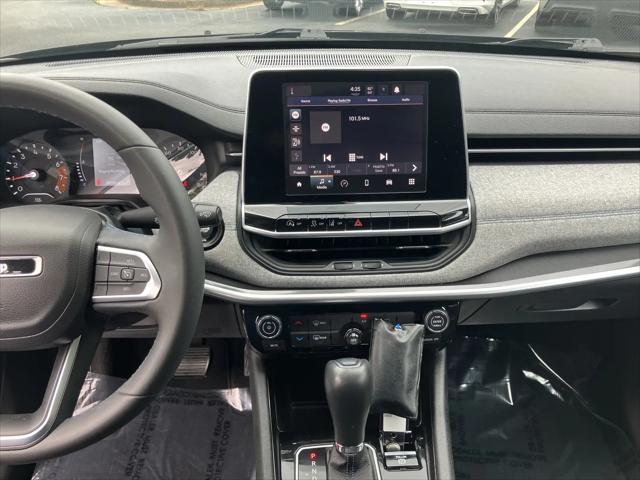 2022 Jeep Compass Latitude FWD