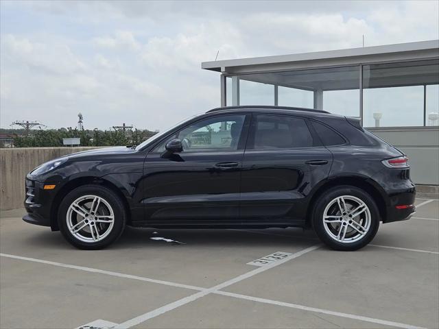 2021 Porsche Macan Macan