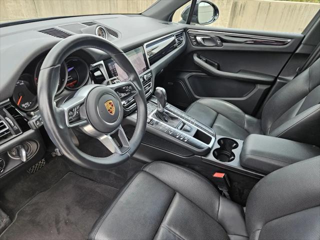 2021 Porsche Macan Macan