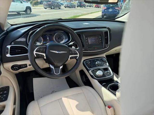 2015 Chrysler 200 C