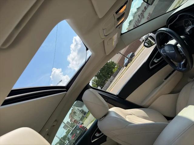 2015 Chrysler 200 C