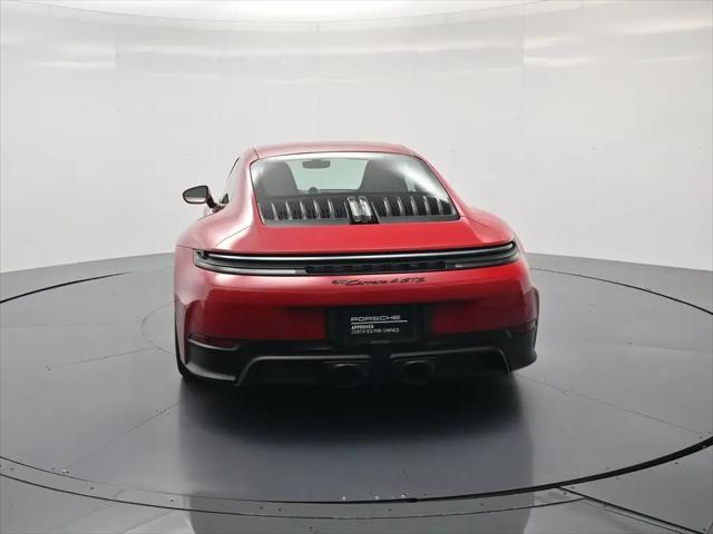 2025 Porsche 911 Carrera 4 GTS