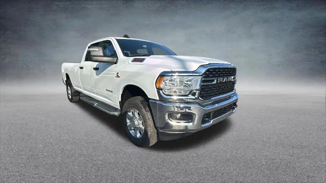 2024 Ram 3500 Big Horn Crew Cab 4x4 8' Box