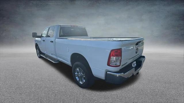 2024 Ram 3500 Big Horn Crew Cab 4x4 8' Box