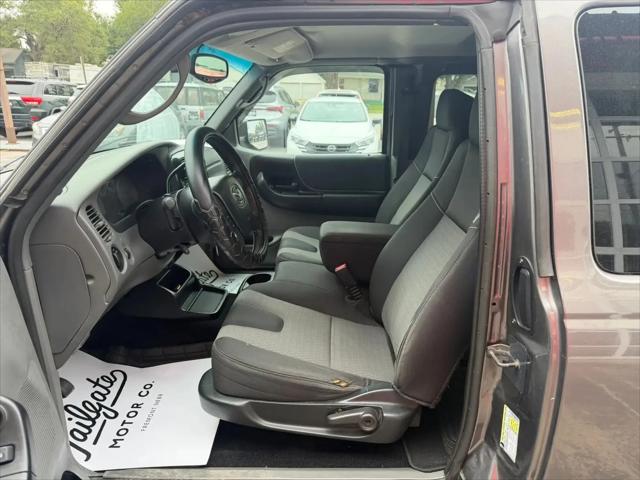 2008 Mazda 4000 SE