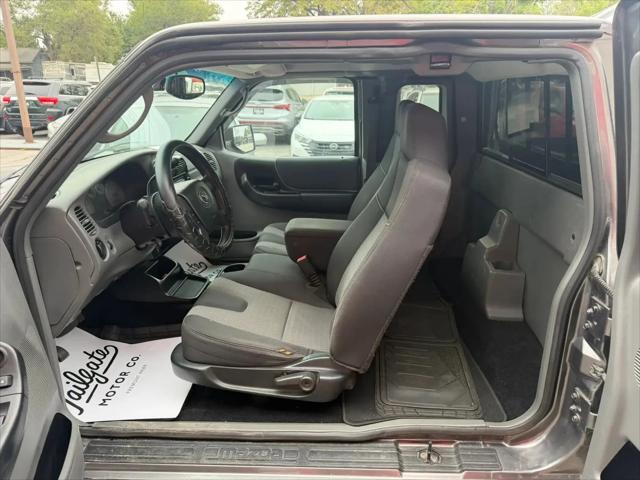 2008 Mazda 4000 SE