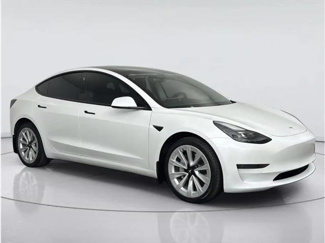 2021 Tesla Model 3 Standard Range Plus Rear-Wheel Drive