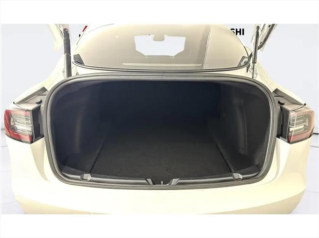 2021 Tesla Model 3 Standard Range Plus Rear-Wheel Drive