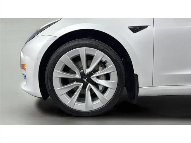 2021 Tesla Model 3 Standard Range Plus Rear-Wheel Drive