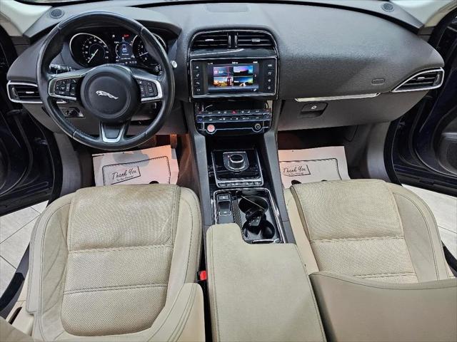 2018 Jaguar F-PACE 25t Prestige