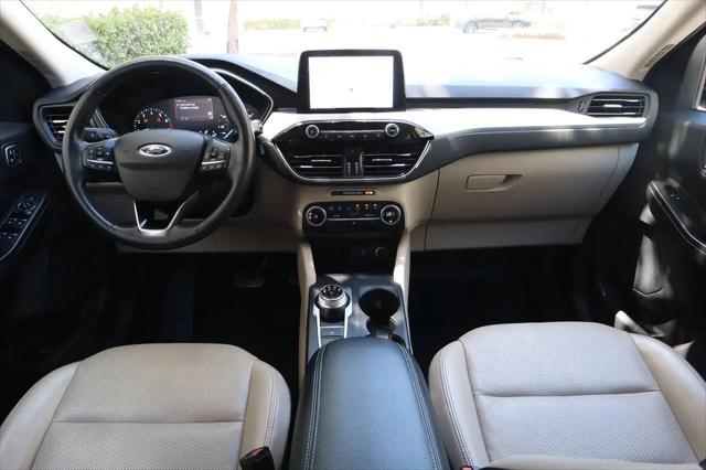 2020 Ford Escape SEL