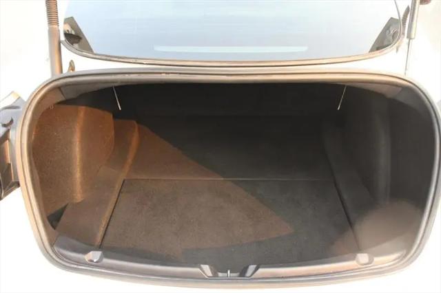 2021 Tesla Model 3 Standard Range Plus Rear-Wheel Drive