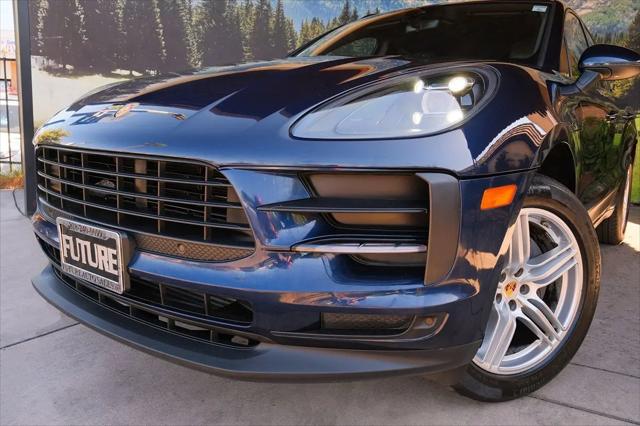2020 Porsche Macan Macan