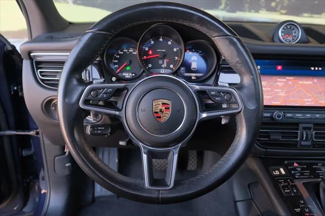 2020 Porsche Macan Macan