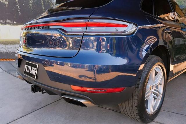 2020 Porsche Macan Macan
