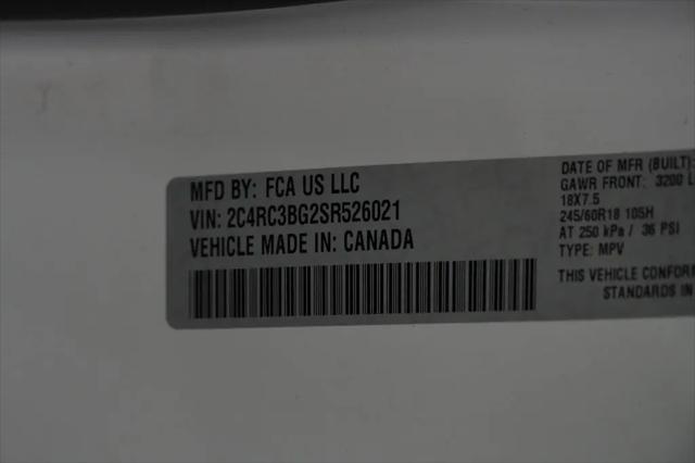 2025 Chrysler Pacifica Select