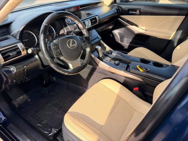 2015 Lexus IS 250 Crafted Line
