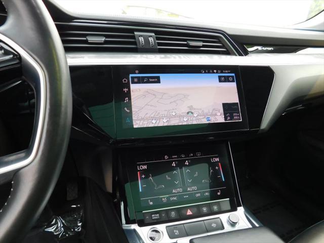 2021 Audi e-tron Premium quattro